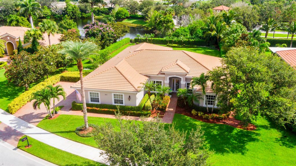 Photo of 353 SE Ethan Terrace, Stuart, FL 34997 (MLS # R10905616)