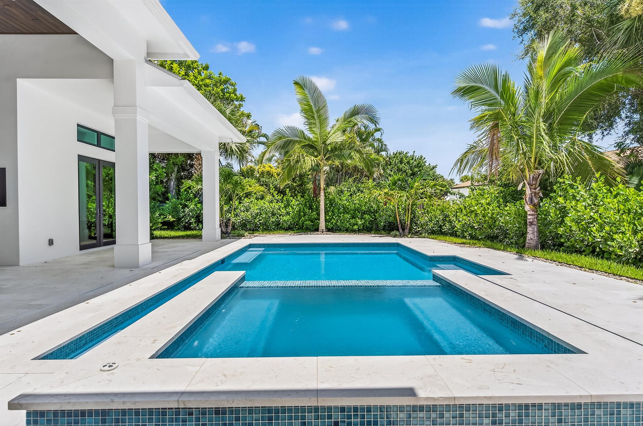 FLORALTON BEACH SUB REPLA - Residential