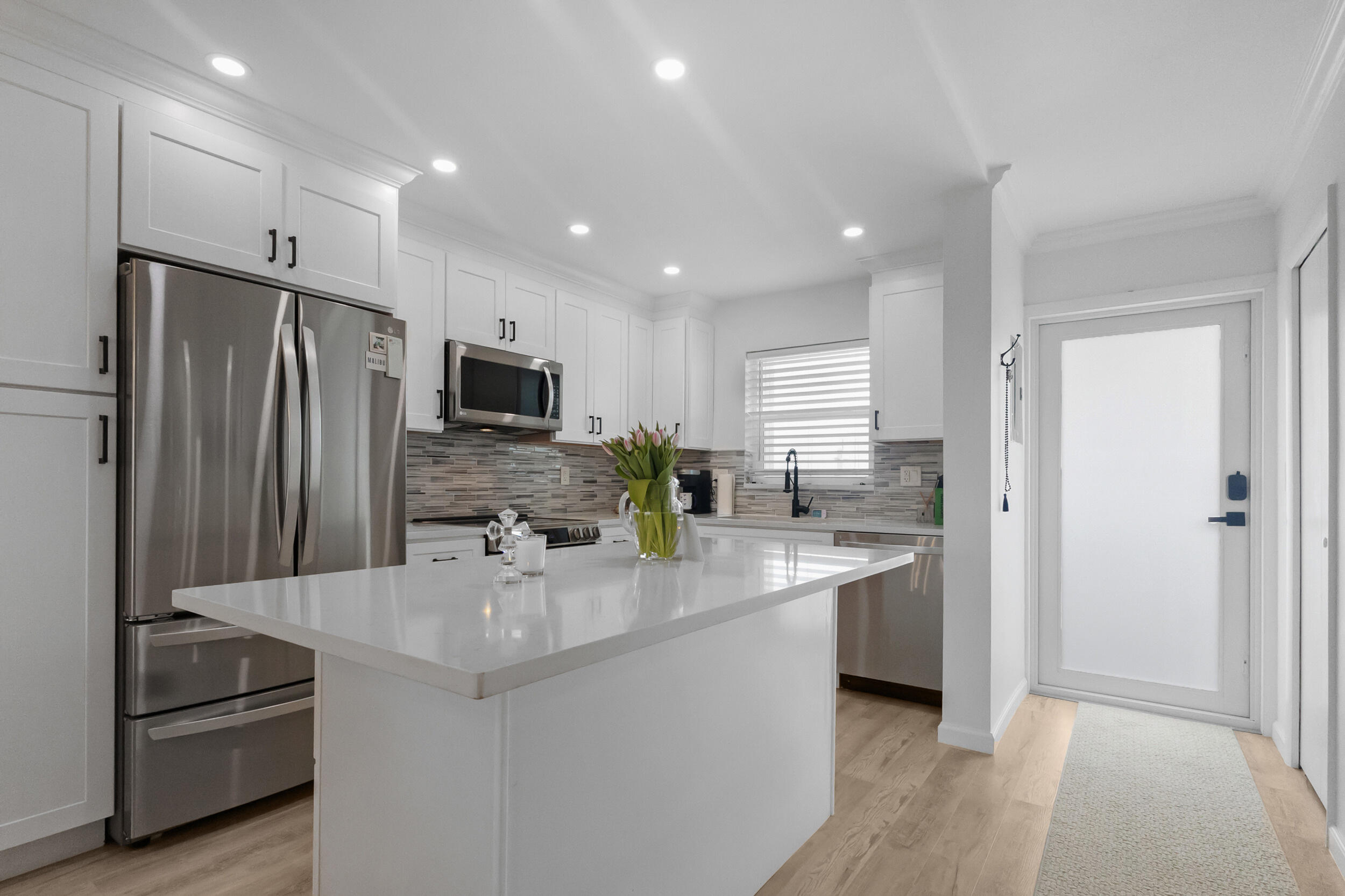 401 NE 19th Avenue 53
