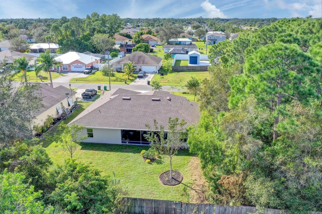 Photo of 1373 SE Proctor Lane, Port Saint Lucie, FL 34983 (MLS # R10942782)