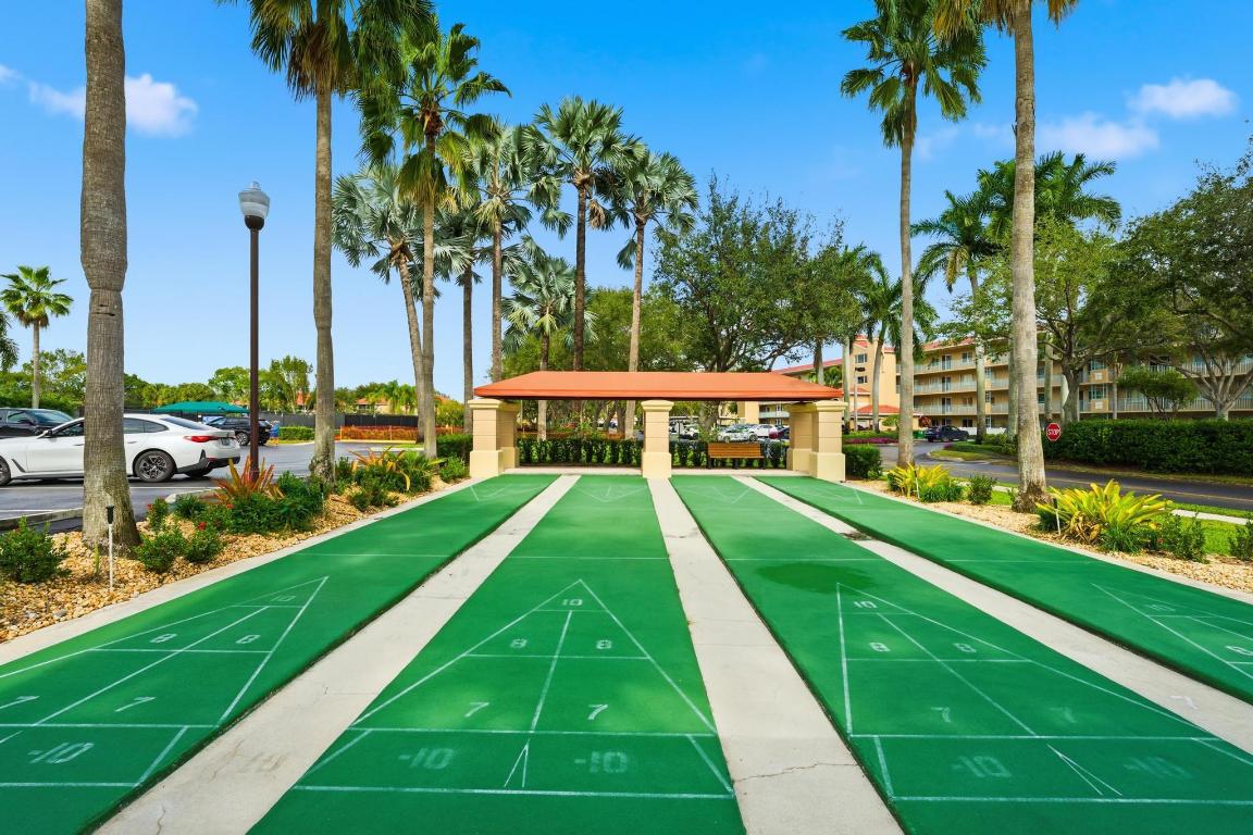 CORAL LAKES/REGAL SHORES CONDO - Residential