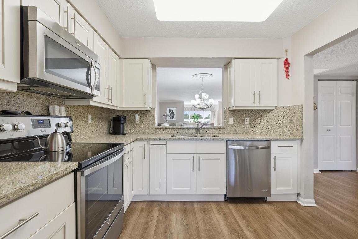 CORAL LAKES/REGAL SHORES CONDO - Residential