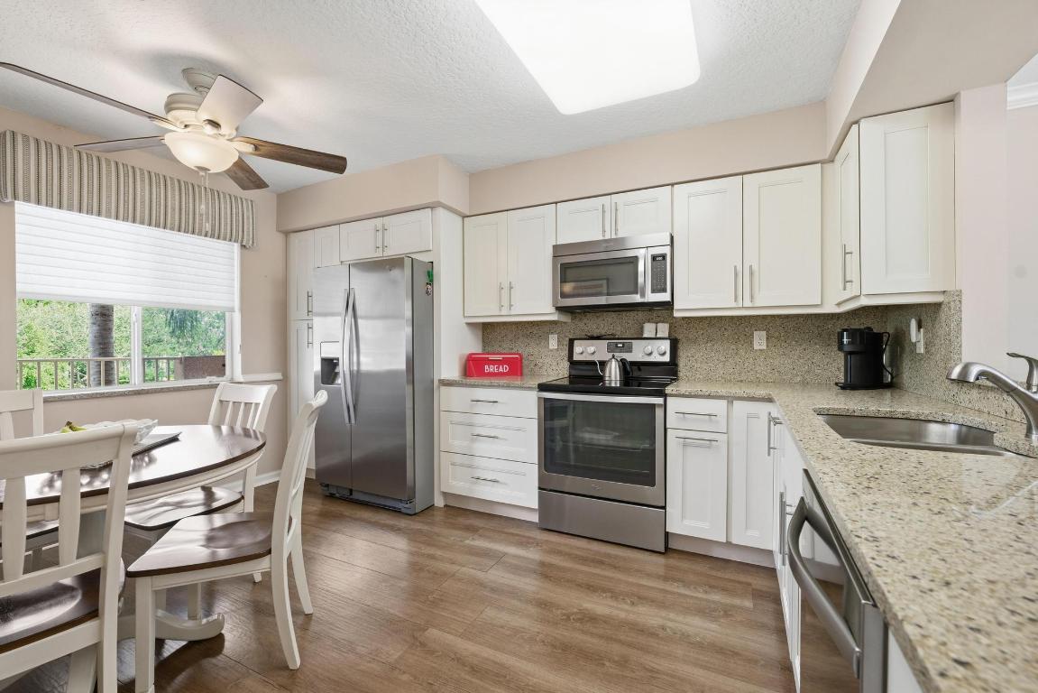 CORAL LAKES/REGAL SHORES CONDO - Residential