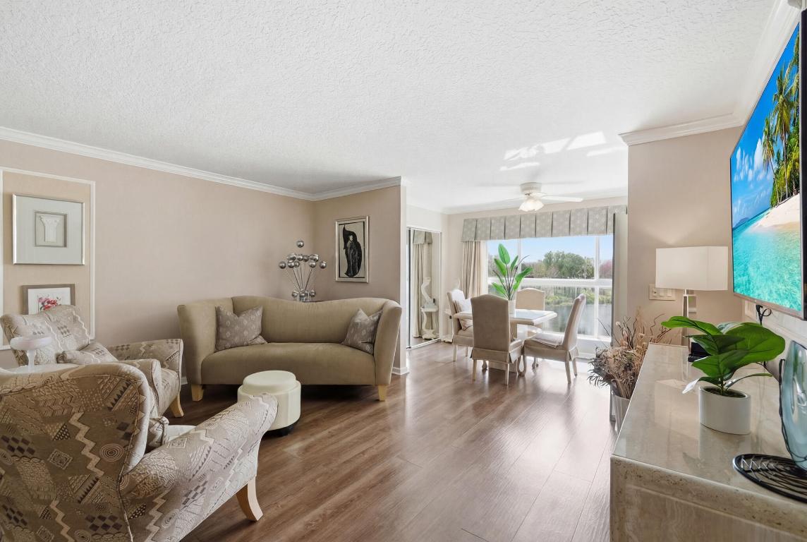 CORAL LAKES/REGAL SHORES CONDO - Residential