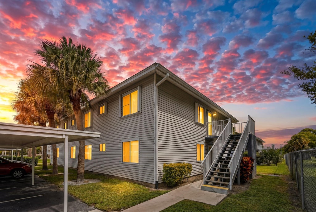Photo of 105 SE Village Drive, Port Saint Lucie, FL 34952 (MLS # B26080738)