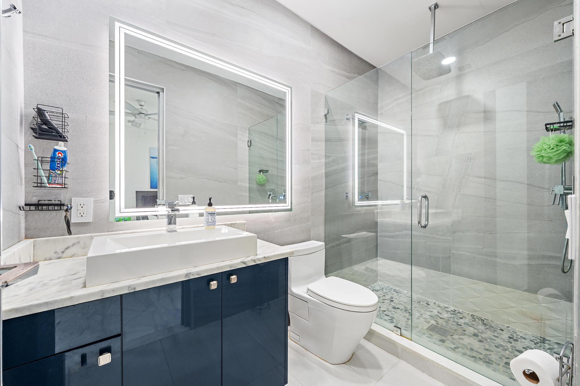 EQUUS - Residential