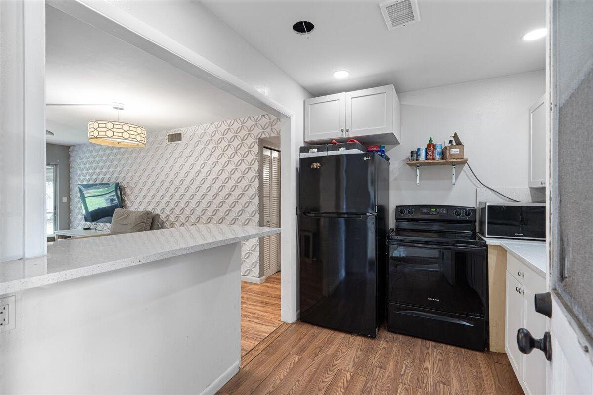 TRAILS END VILLAS INC CON - Residential
