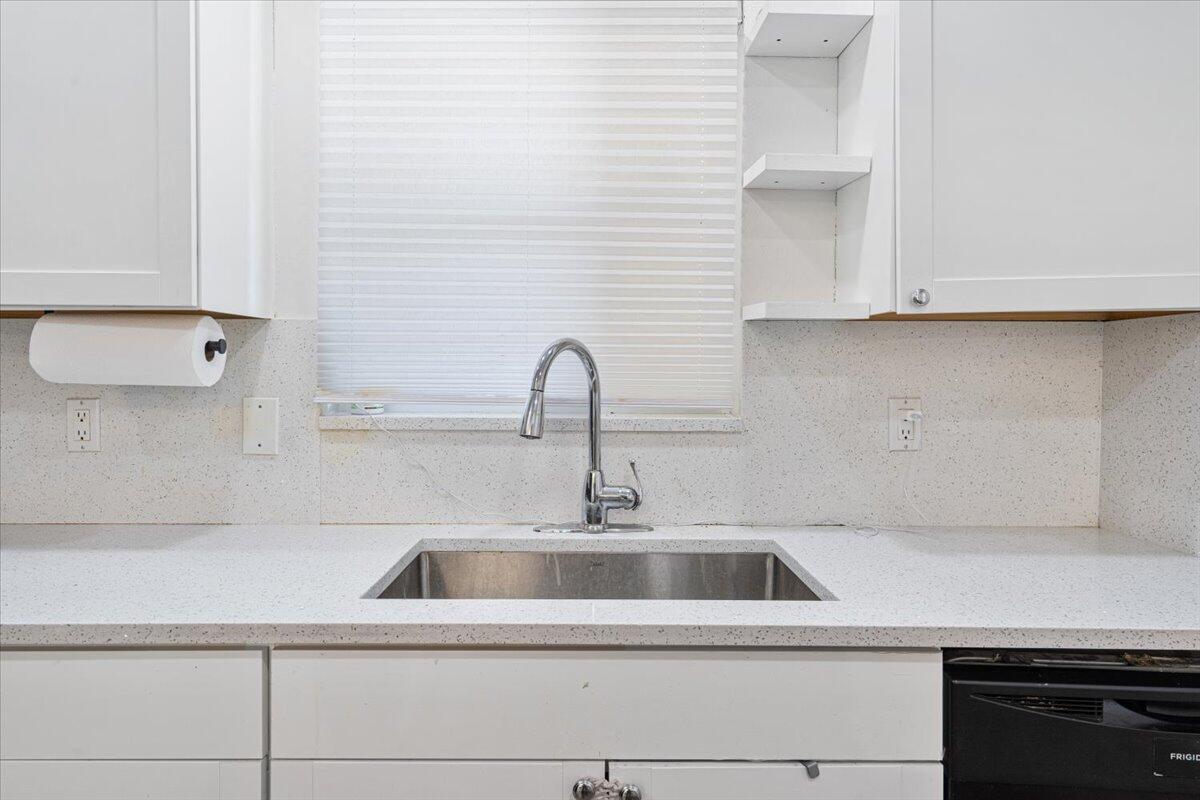 TRAILS END VILLAS INC CON - Residential