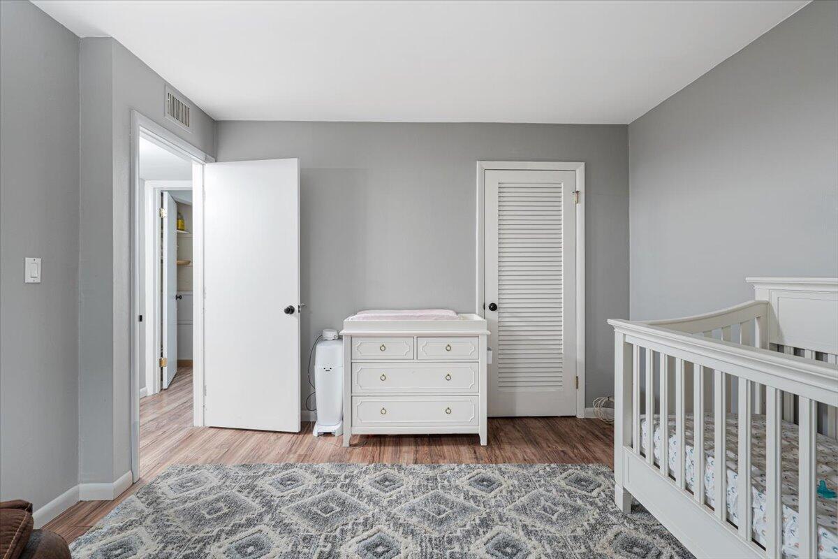 TRAILS END VILLAS INC CON - Residential