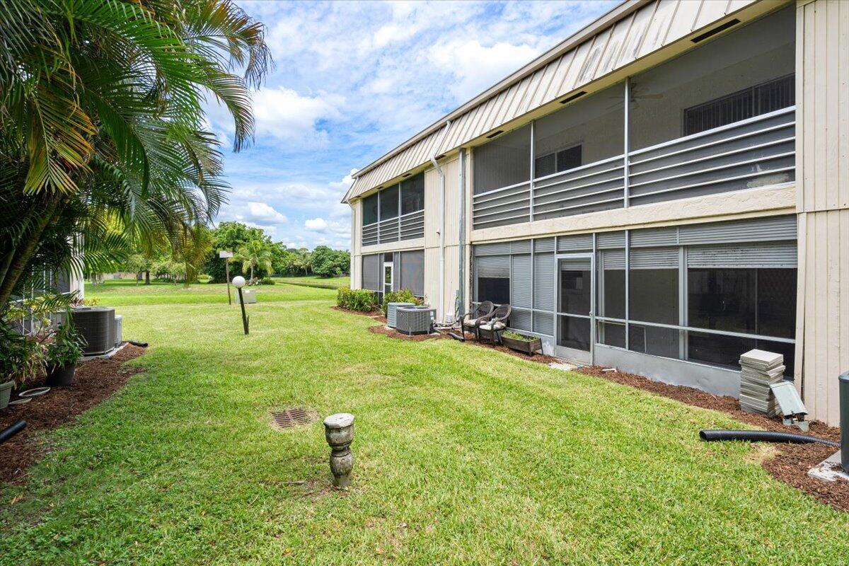 TRAILS END VILLAS INC CON - Residential