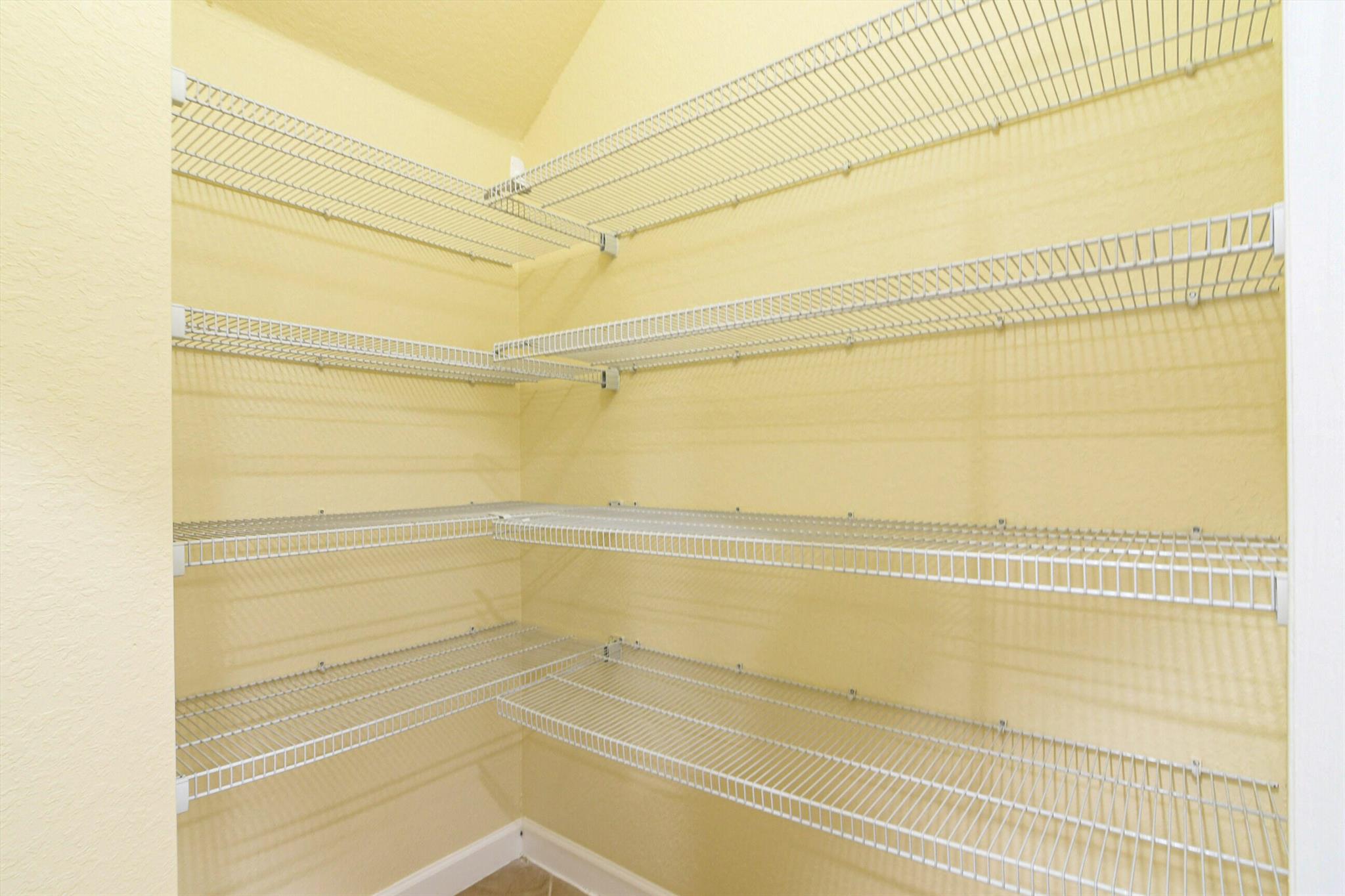 WELLINGTON PARC - Residential