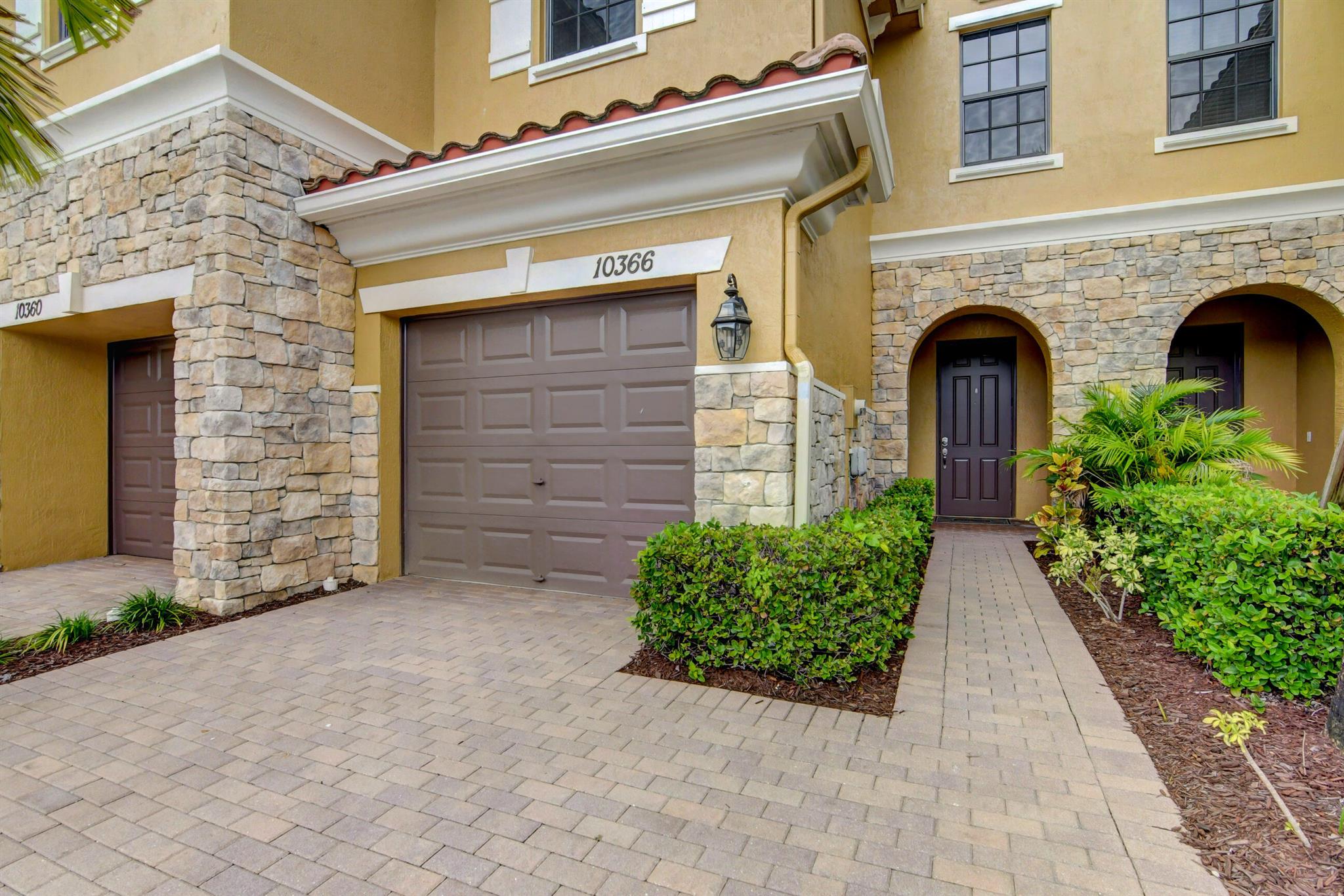 WELLINGTON PARC - Residential