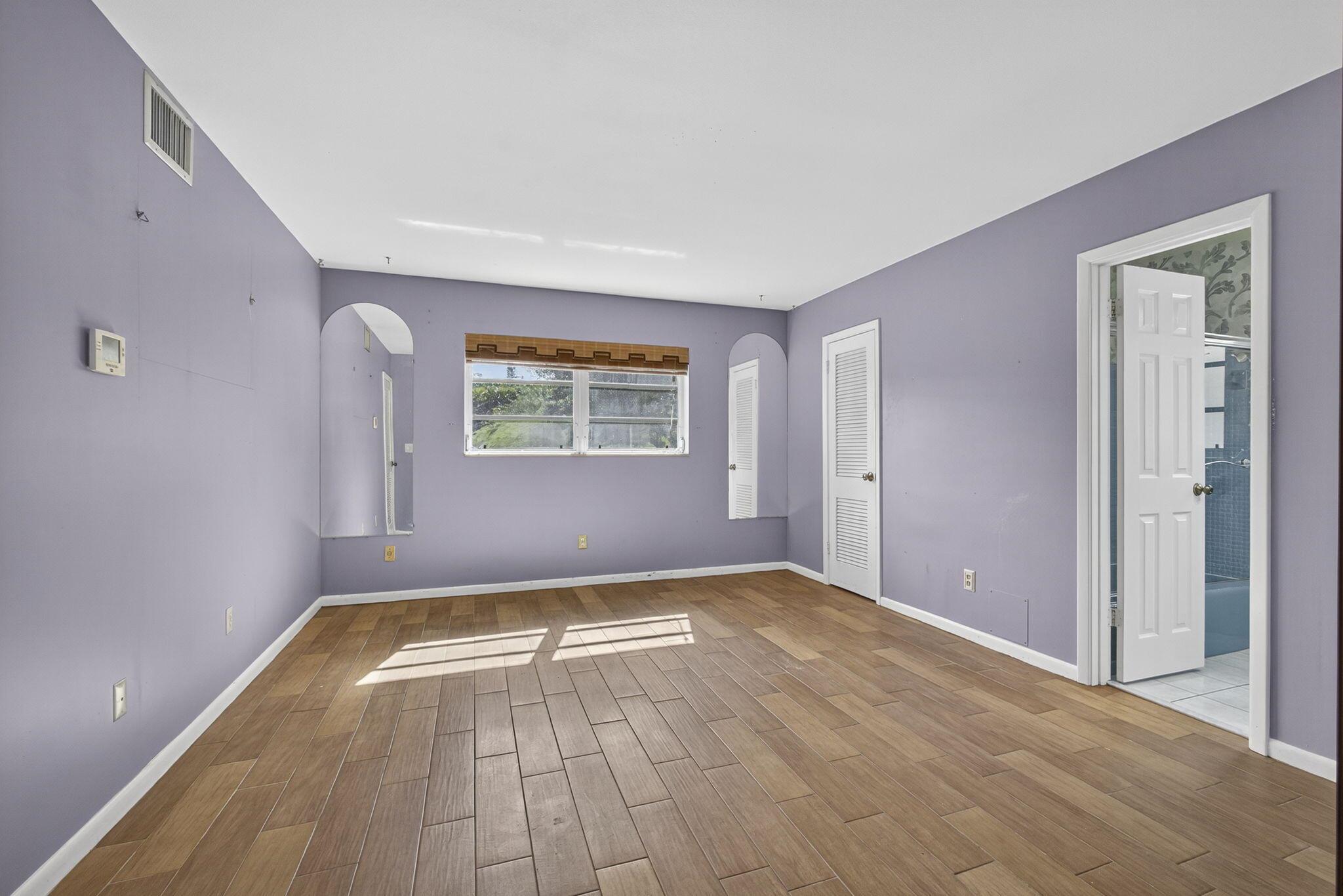 SQUARE LAKE - Residential