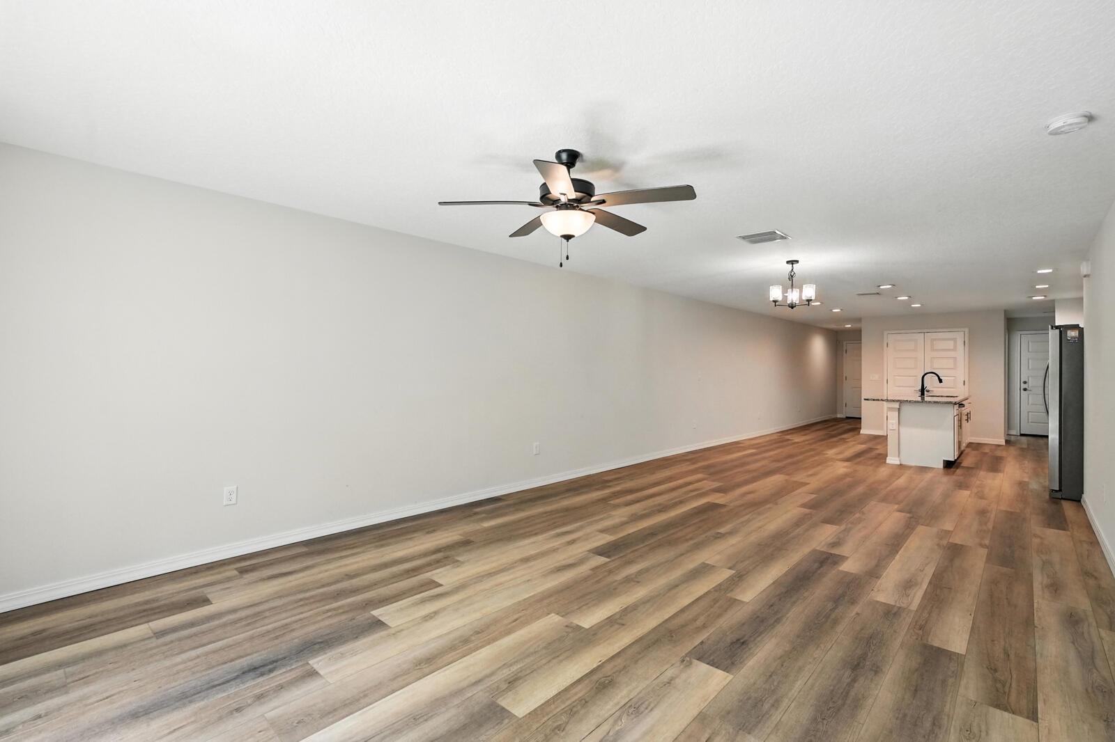 PALM COAST SEC 65 - Residential Income