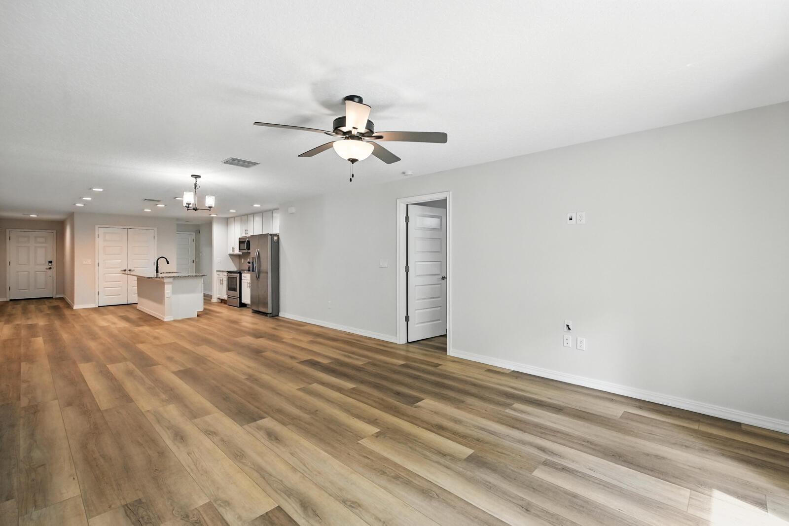 PALM COAST SEC 65 - Residential Income