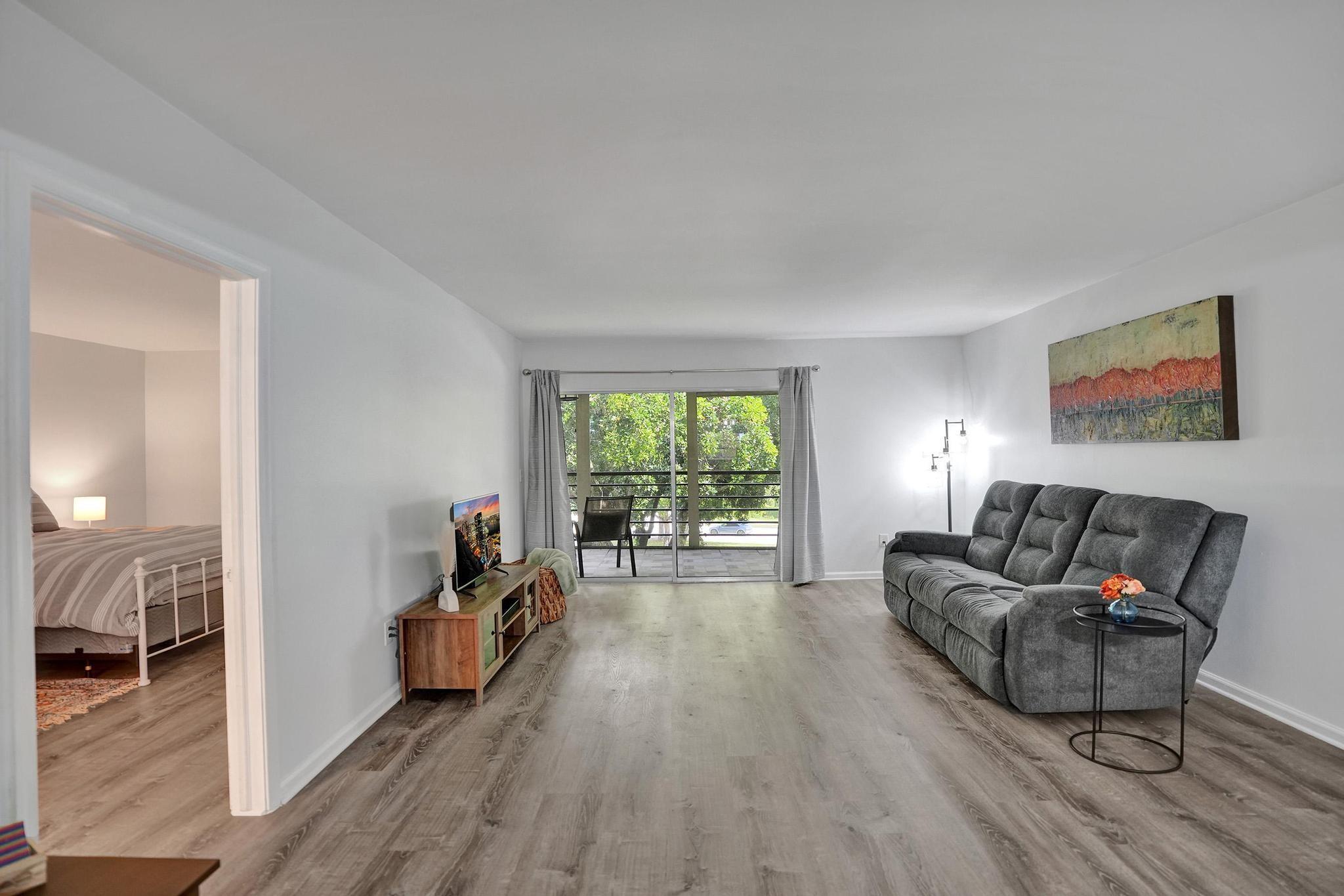 Pines of Boca Barwood II - Residential