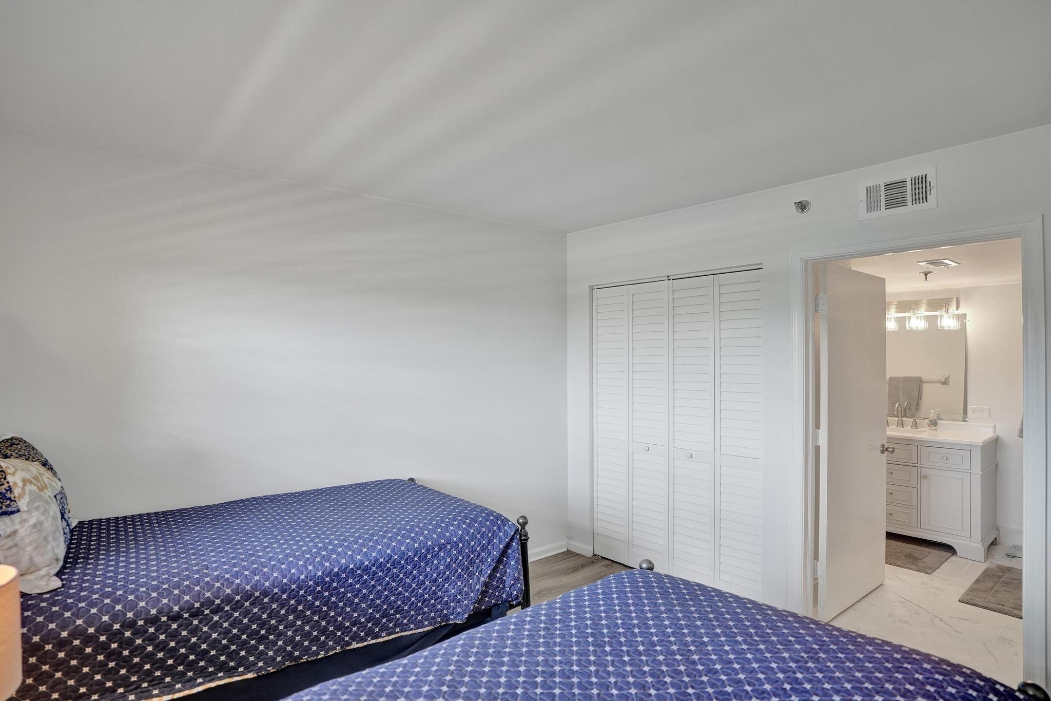 Pines of Boca Barwood II - Residential