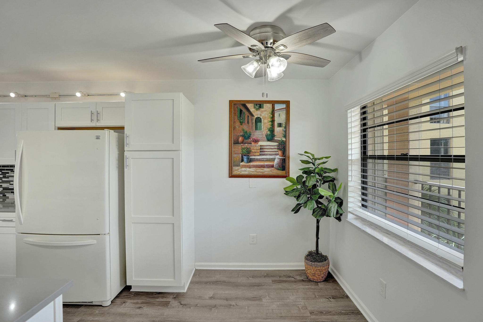 Pines of Boca Barwood II - Residential