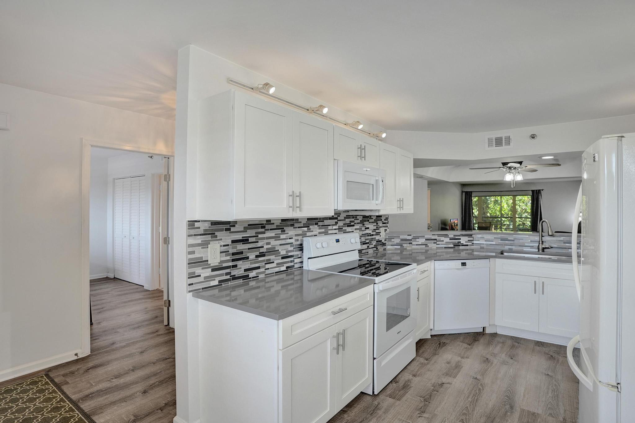 Pines of Boca Barwood II - Residential