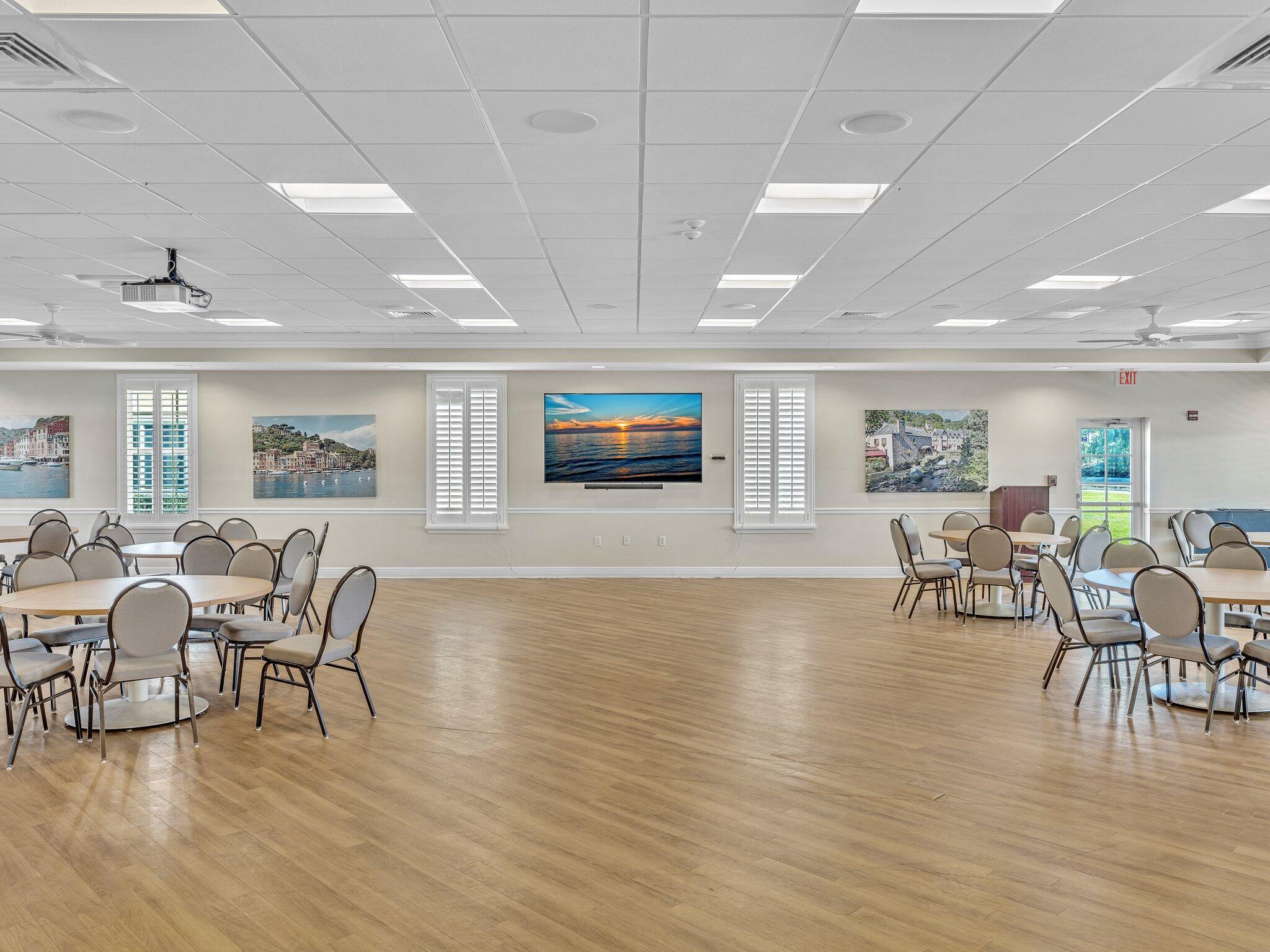 COLONIAL CLUB CONDO SEC 1 - Residential Lease