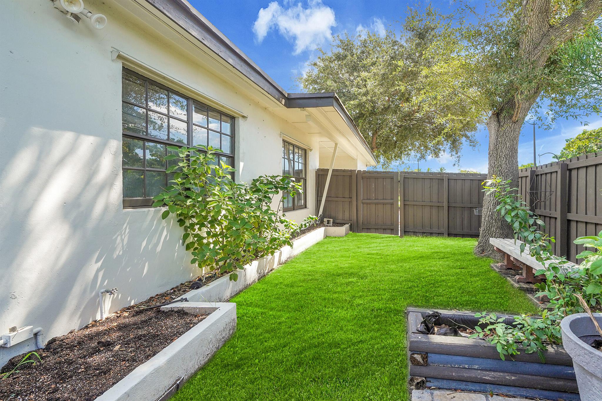 POMPANO BEACH HIGHLANDS 5 - Residential Income