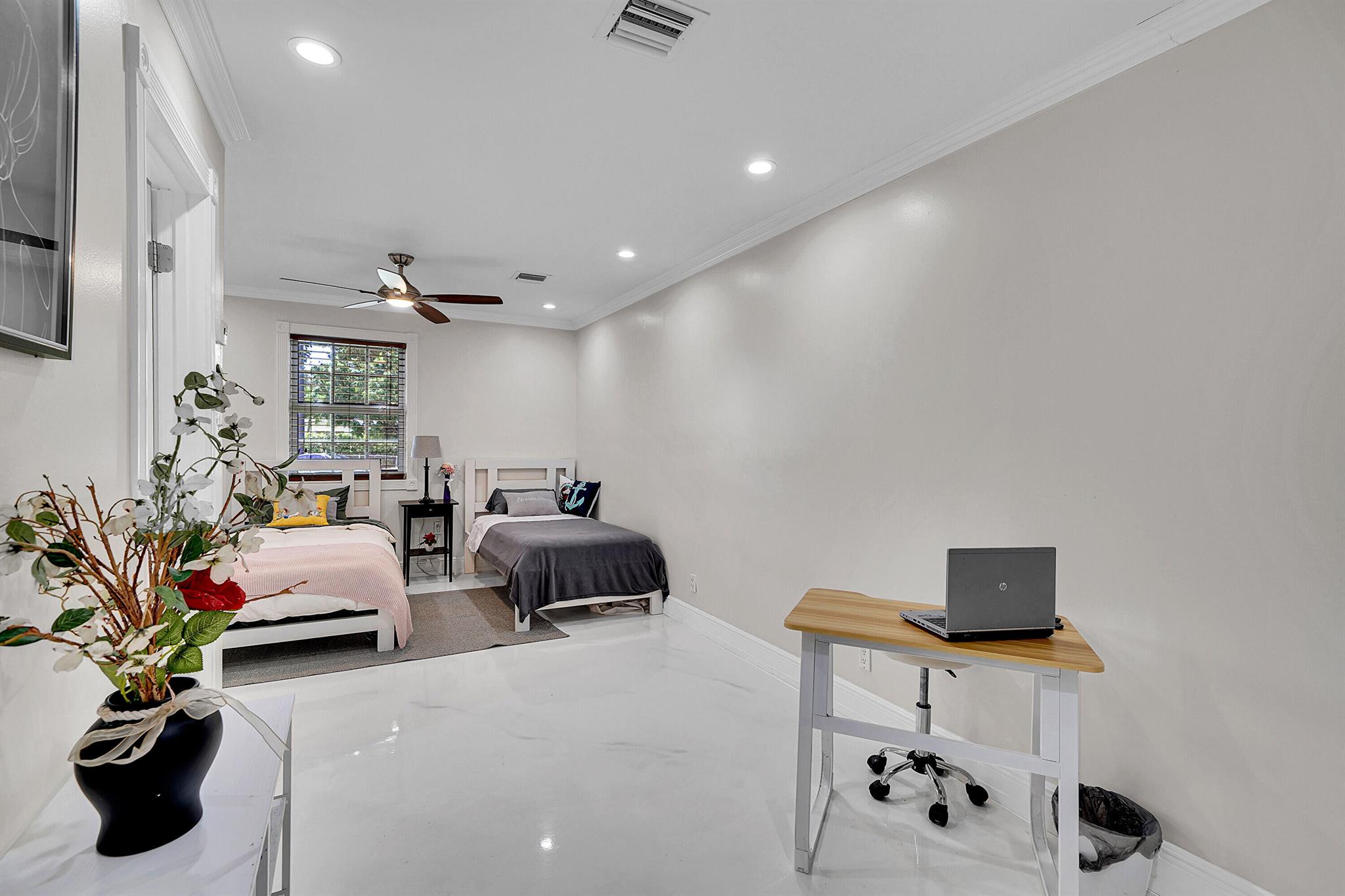 POMPANO BEACH HIGHLANDS 5 - Residential Income