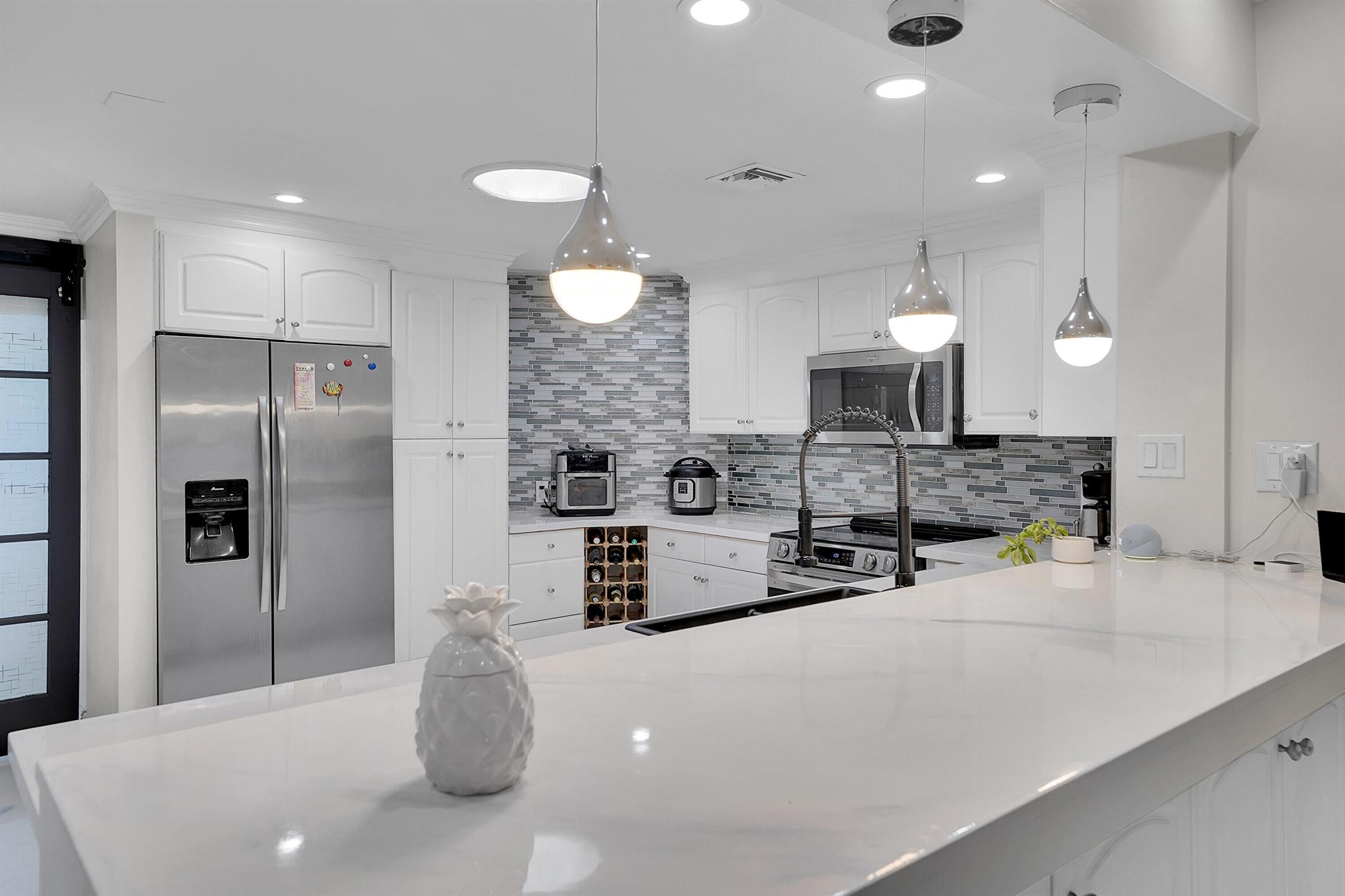 POMPANO BEACH HIGHLANDS 5 - Residential Income