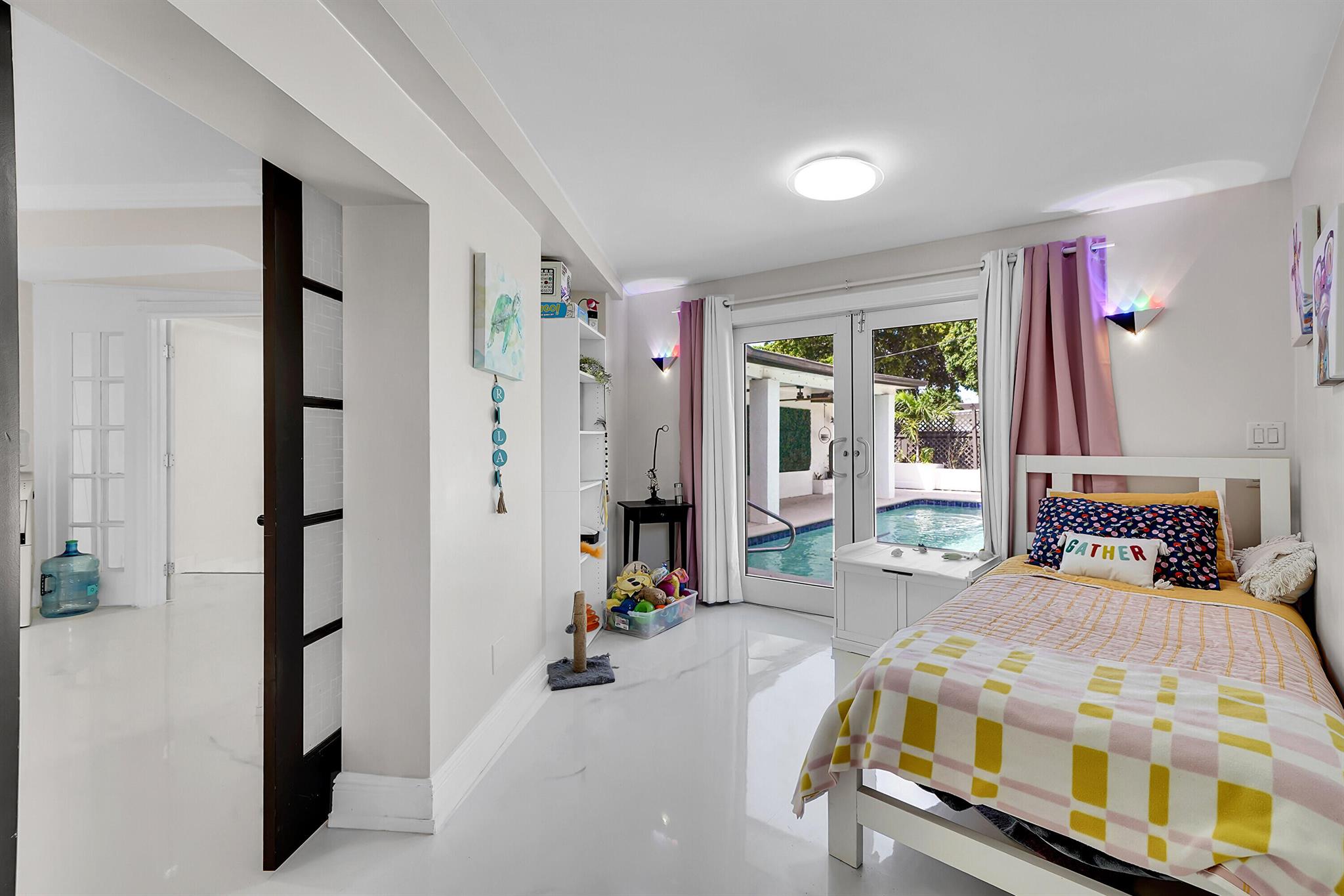 POMPANO BEACH HIGHLANDS 5 - Residential Income
