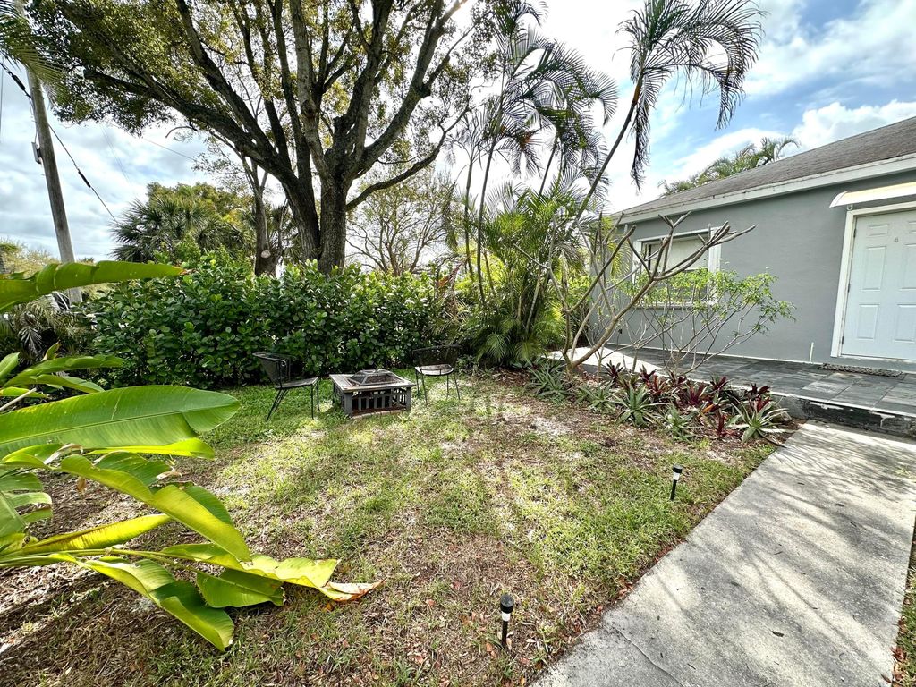 Photo of 1147 15th Avenue N #A, Lake Worth Beach, FL 33460 (MLS # R11064443)