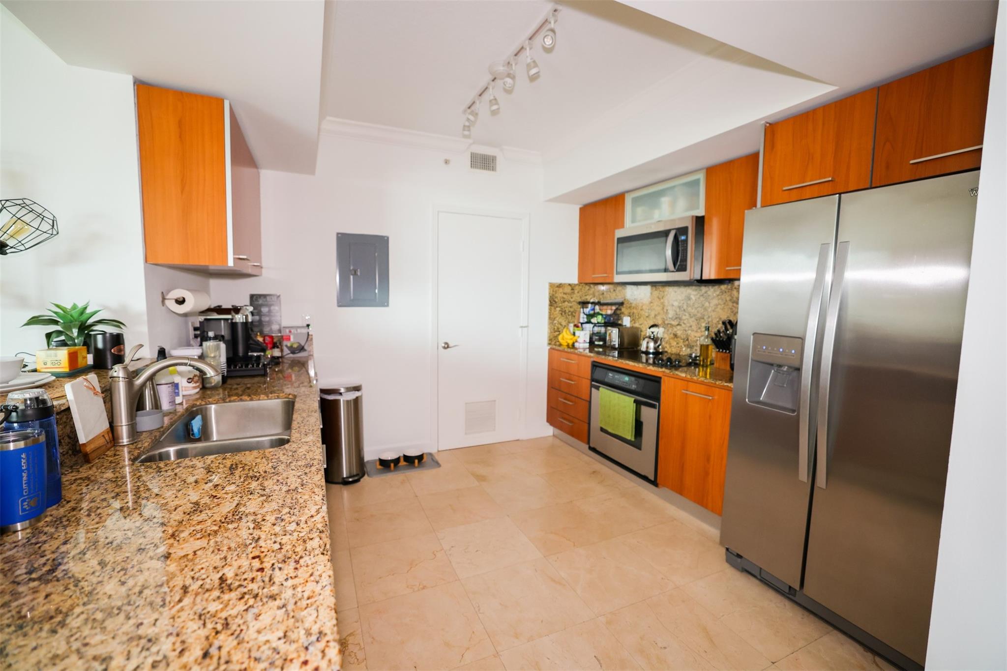 Metropolis Dadeland - Residential