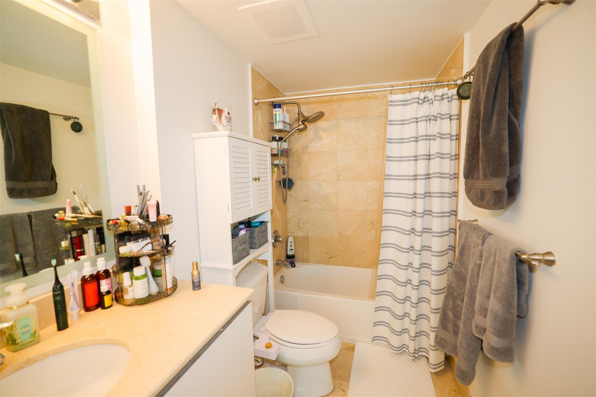 Metropolis Dadeland - Residential