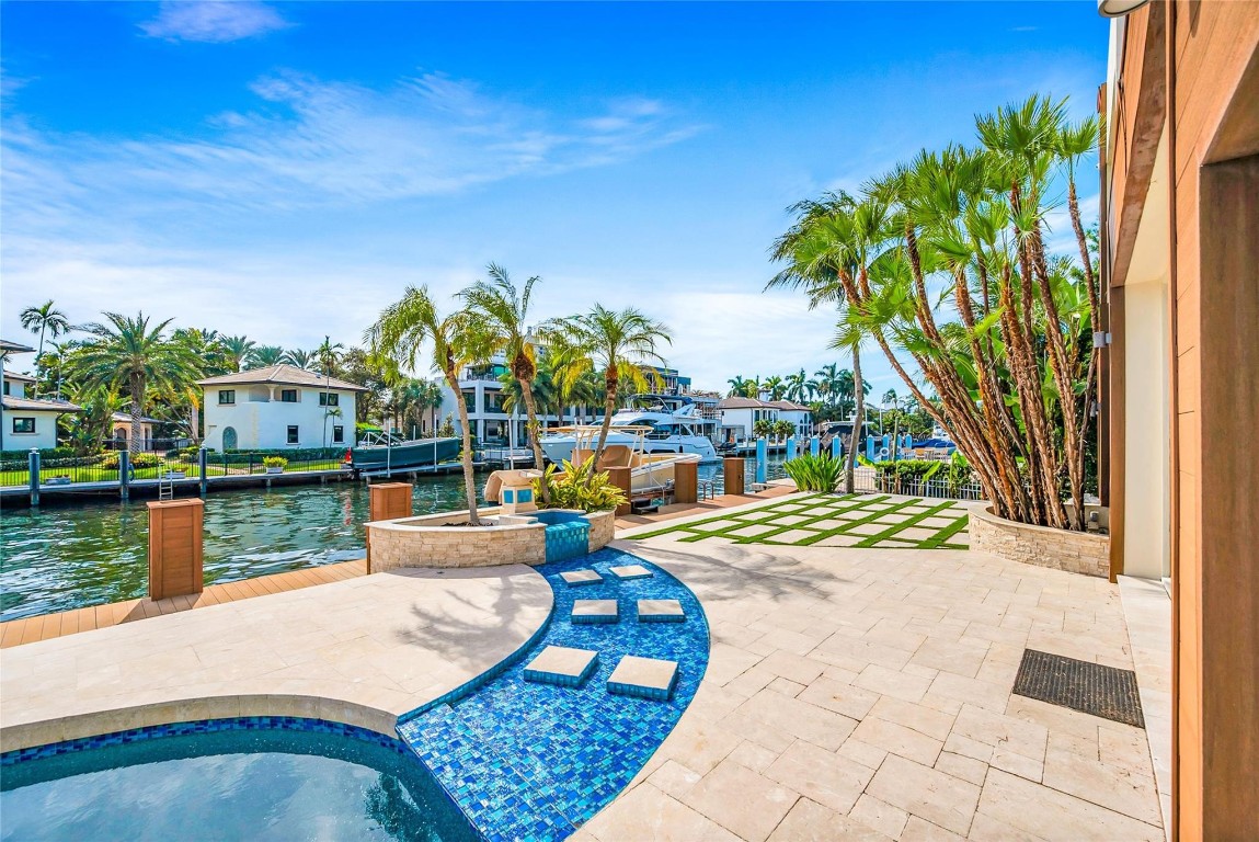 ASPETUCK POINT - Residential Lease