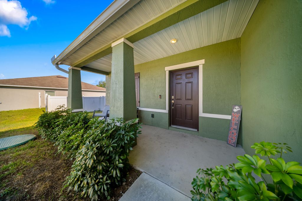 Photo of 368 SW North Quick Circle, Port Saint Lucie, FL 34953 (MLS # R11074971)