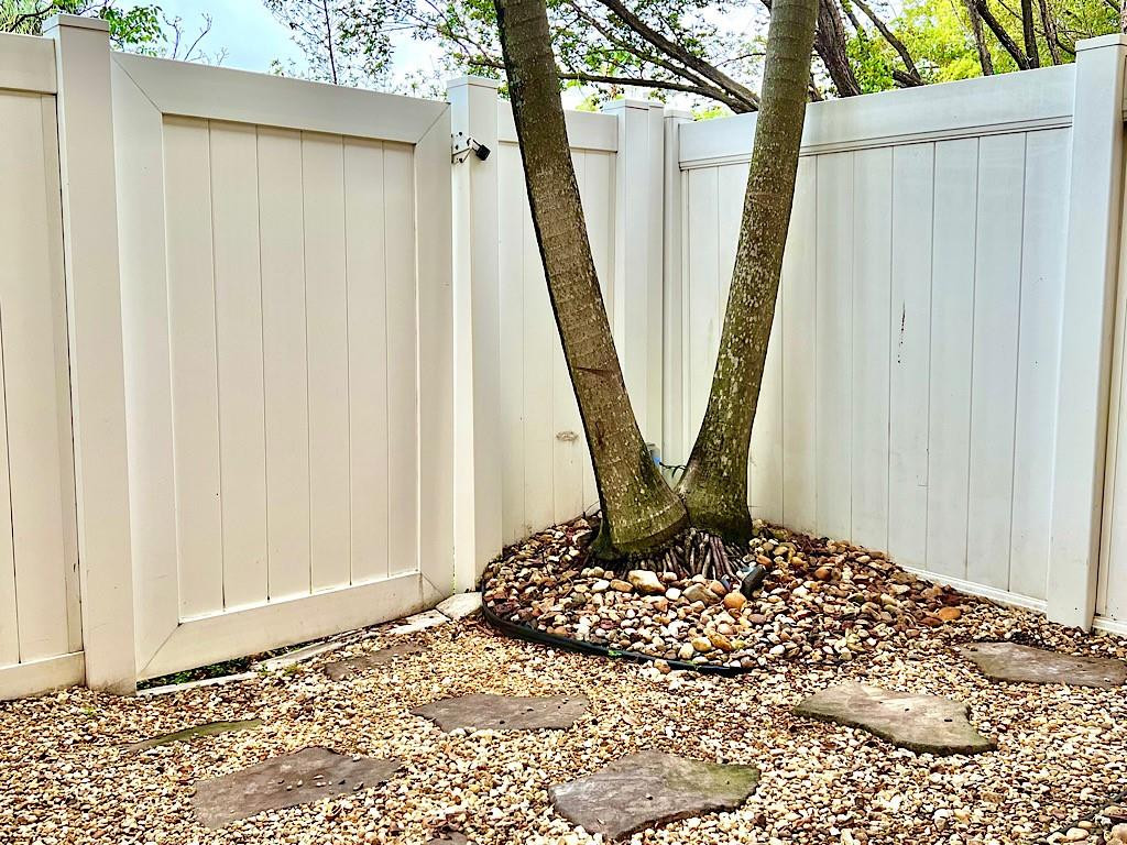 Woodland Villas 1st Add 7 - Residential Lease