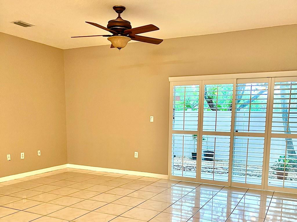 Woodland Villas 1st Add 7 - Residential Lease