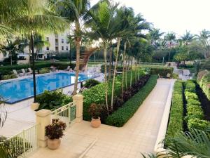 610 CLEMATIS CONDO - Residential Lease