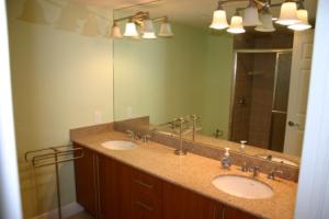610 CLEMATIS CONDO - Residential Lease