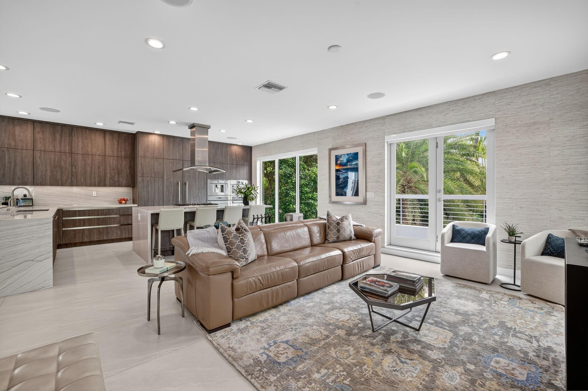 LAUDERDALE BEACH - Residential