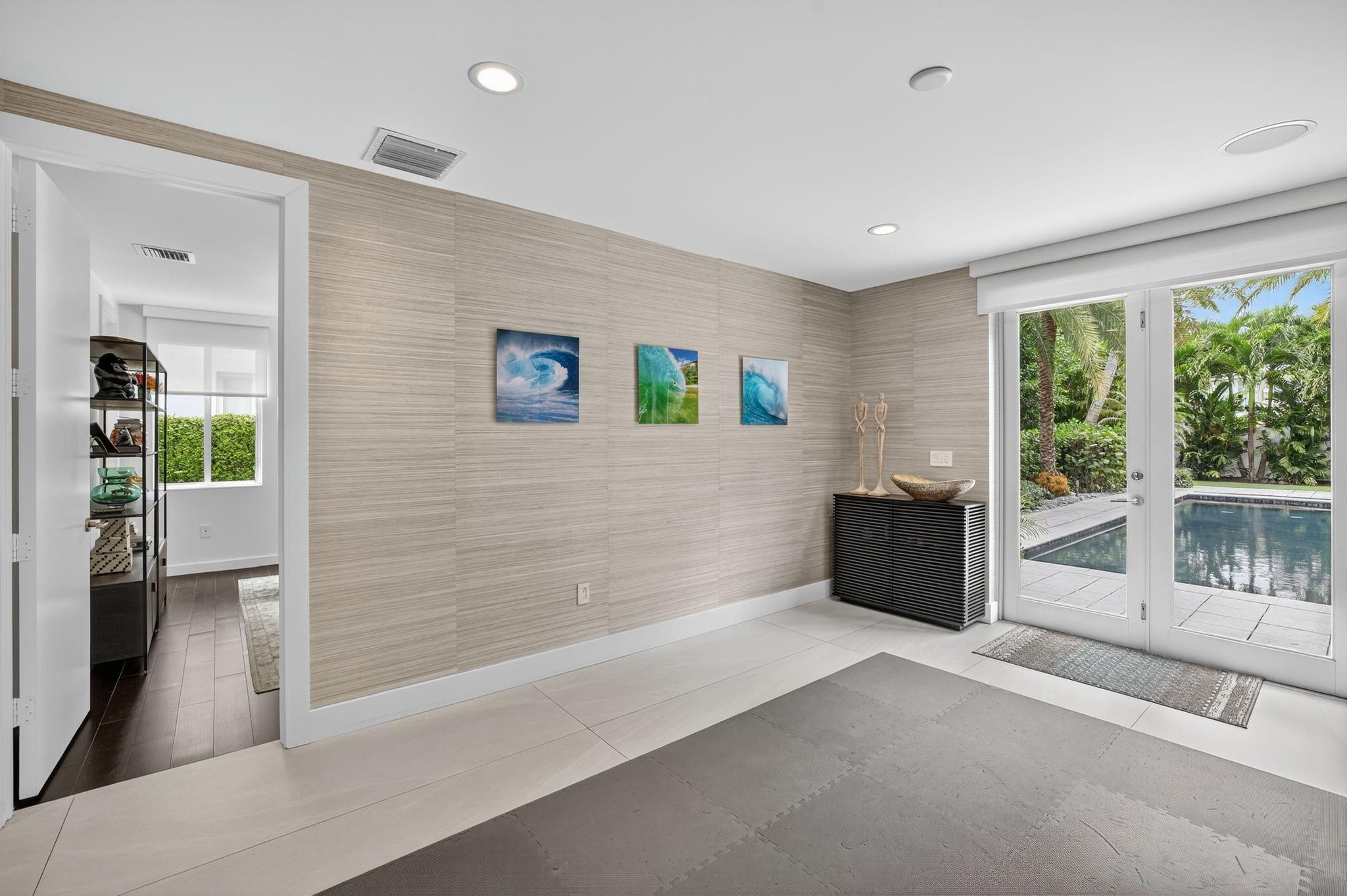 LAUDERDALE BEACH - Residential