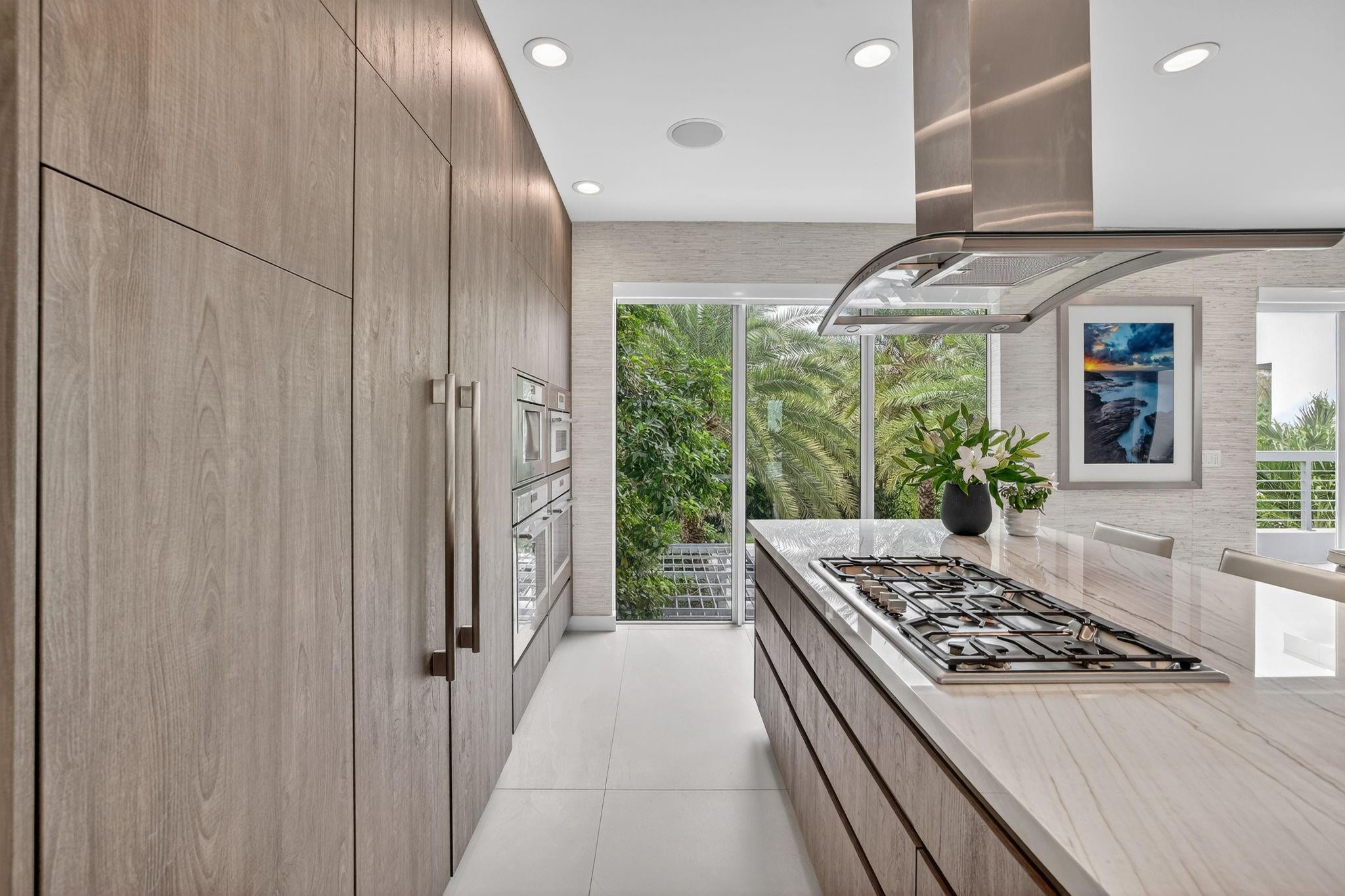 LAUDERDALE BEACH - Residential