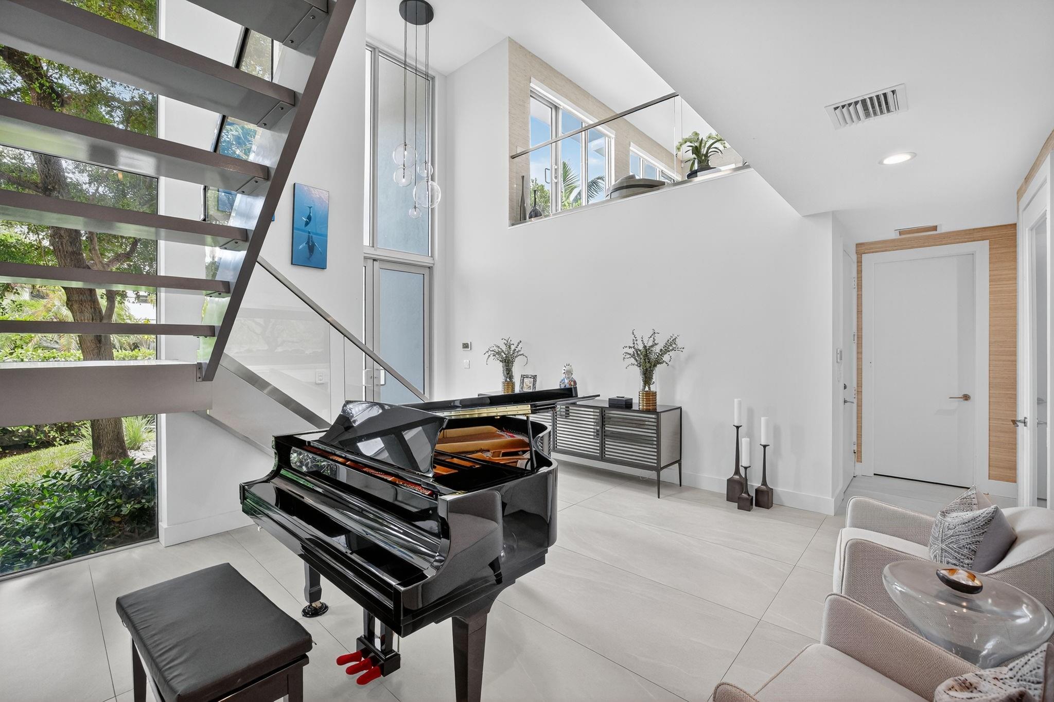 LAUDERDALE BEACH - Residential