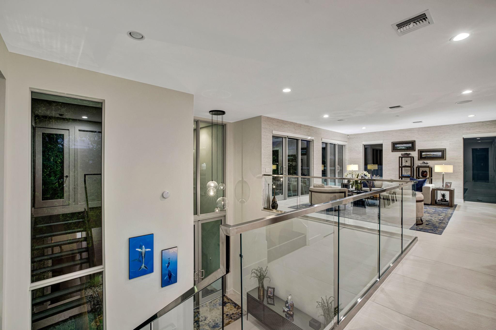 LAUDERDALE BEACH - Residential