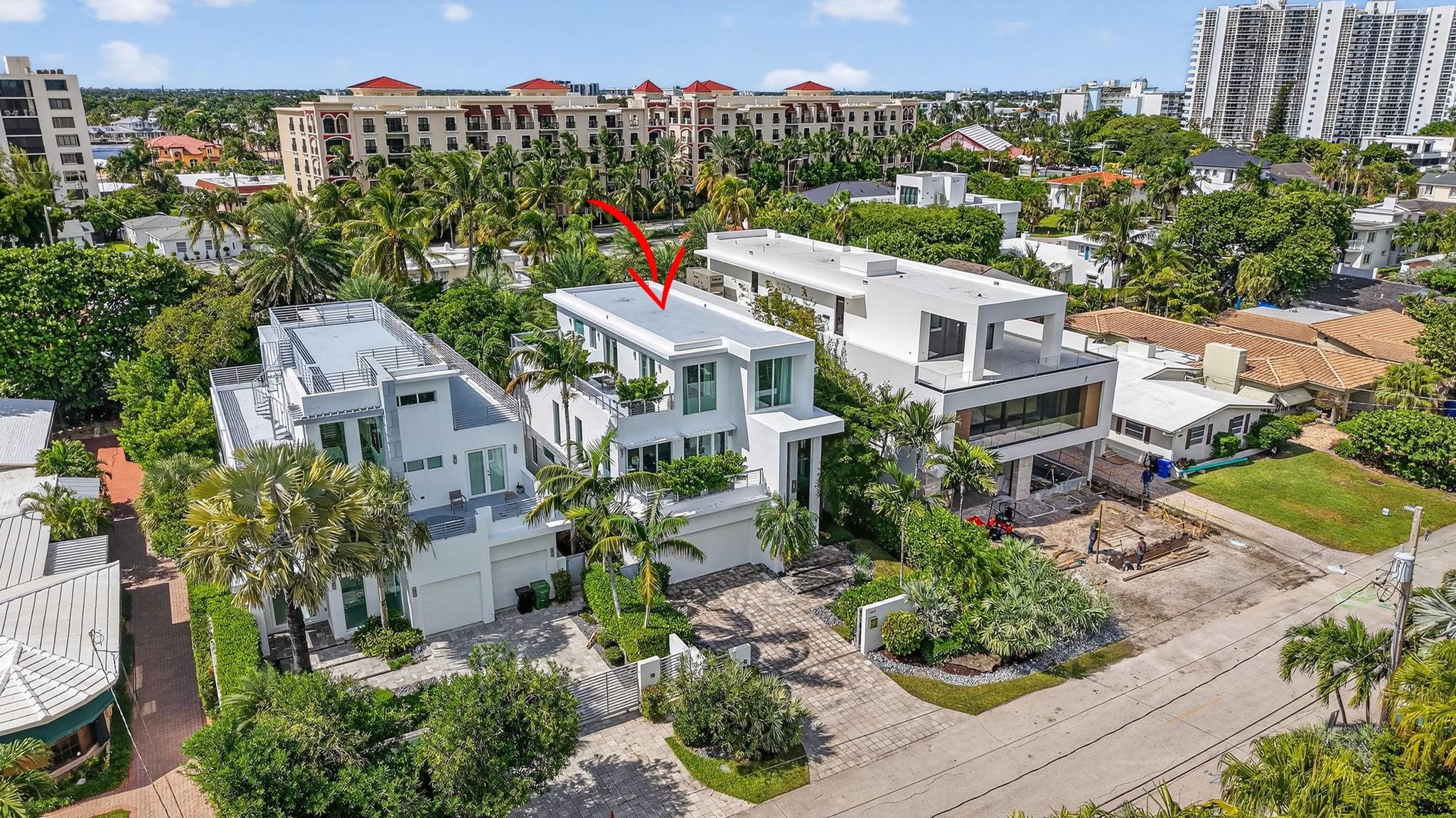 LAUDERDALE BEACH - Residential