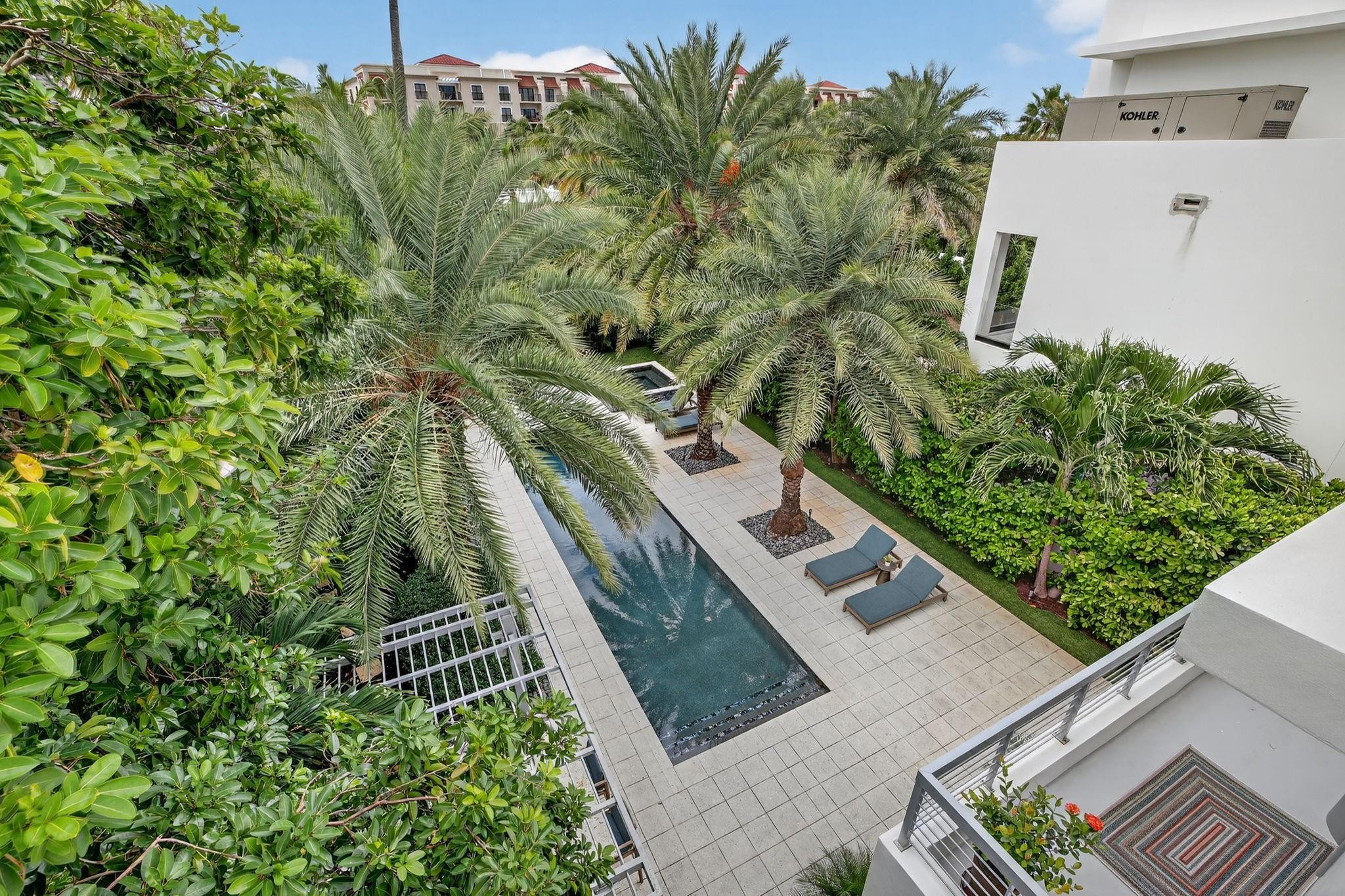 LAUDERDALE BEACH - Residential