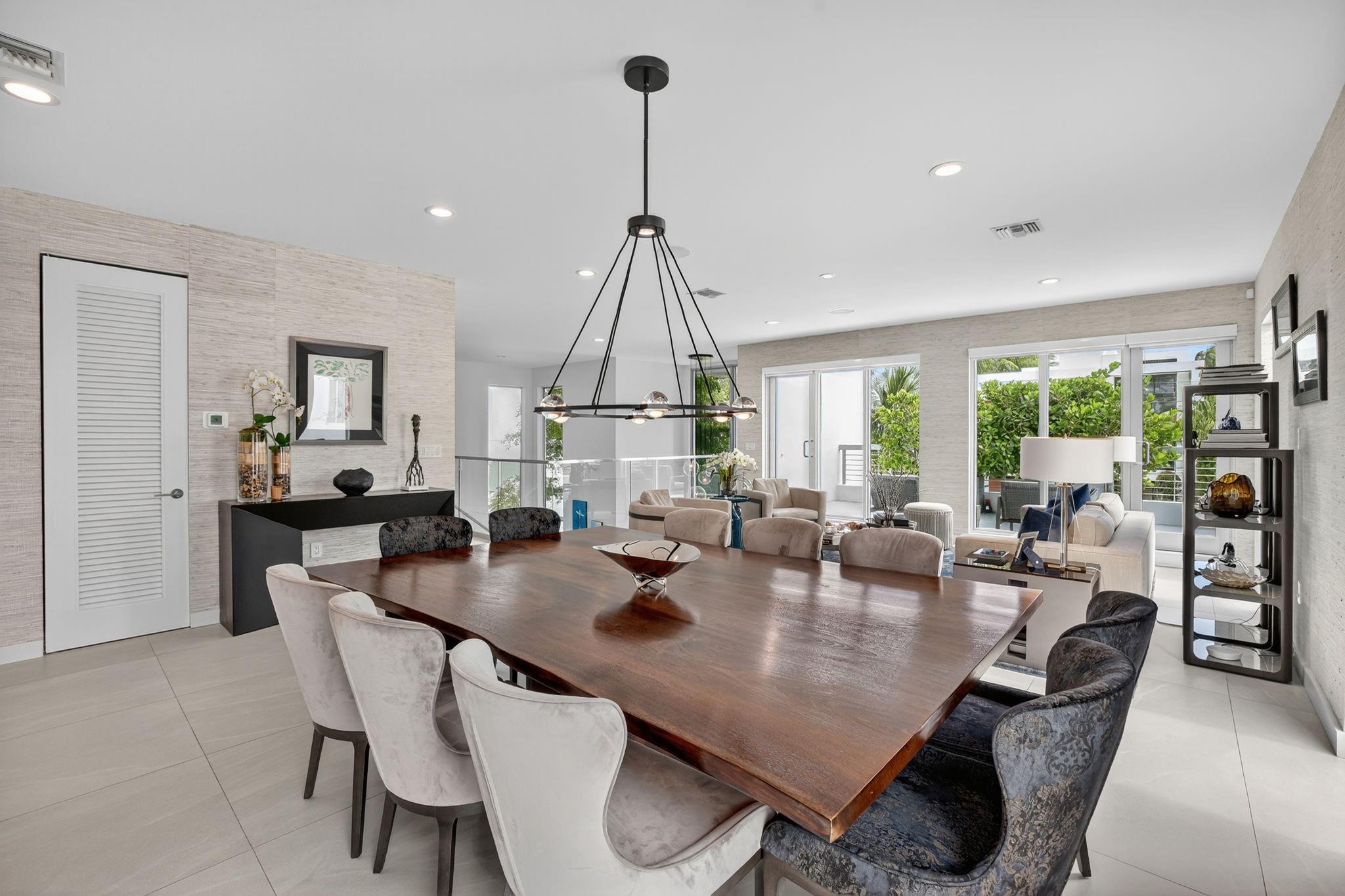 LAUDERDALE BEACH - Residential