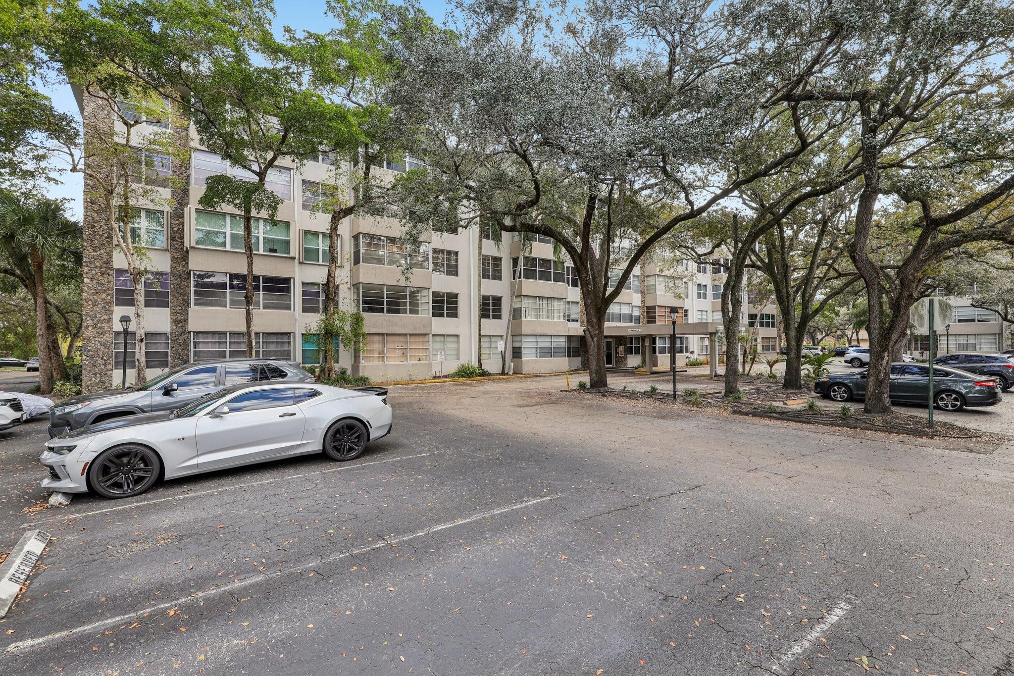 Plantation Place Condo - Residential Lease