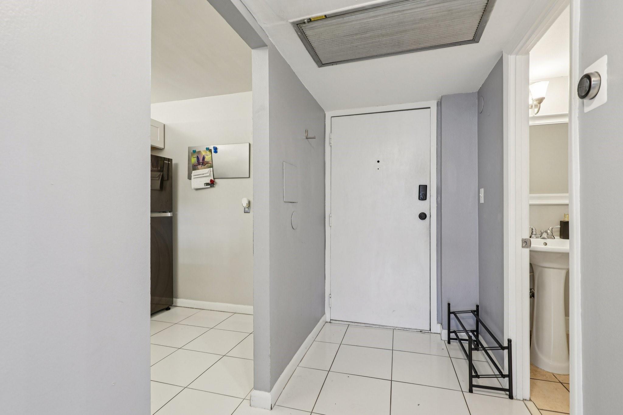 Plantation Place Condo - Residential Lease