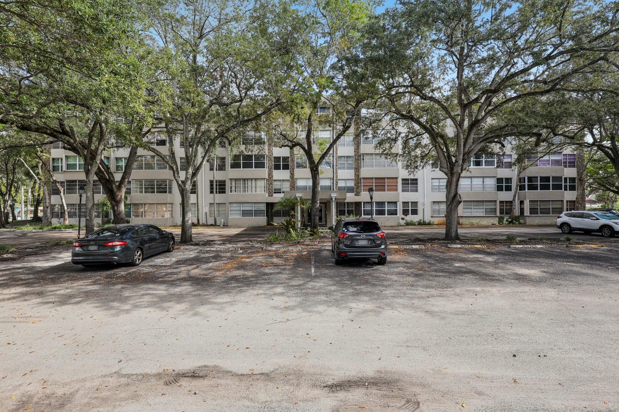 Plantation Place Condo - Residential Lease