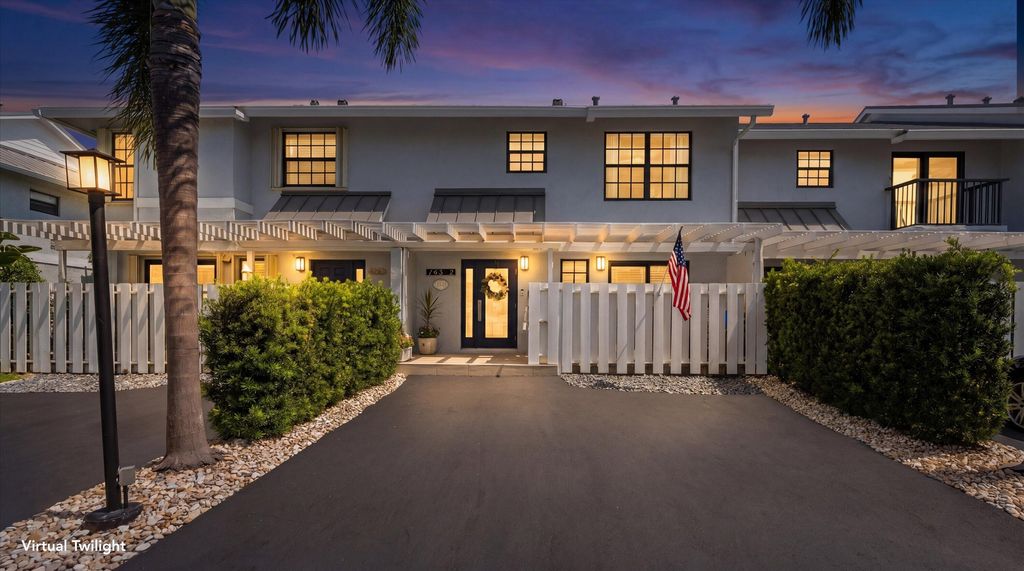 Photo of 743 NE 12th Terrace #2, Boynton Beach, FL 33435 (MLS # B26027027)