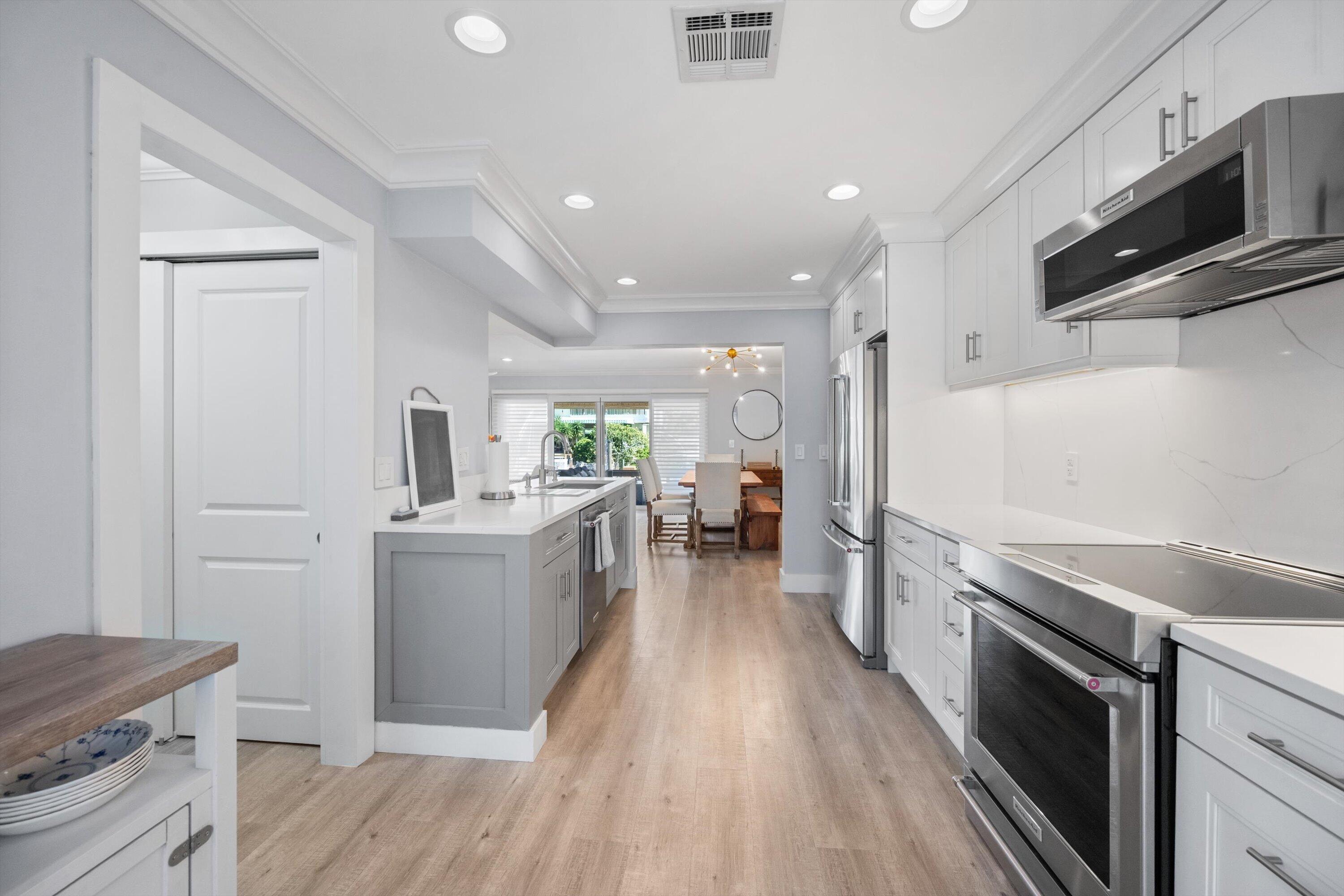 LAKE WORTH MARINER VLG - Residential